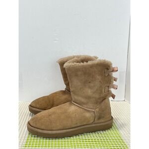 UGG Bailey Bow Mid Calf Boots Women's 8 Chesnut Suede S1016225 stains good